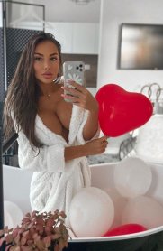 Фотография номер 8 - проститутки Кристина 22 года, город Москва Фотография номер 8 - Кристина, 22 года